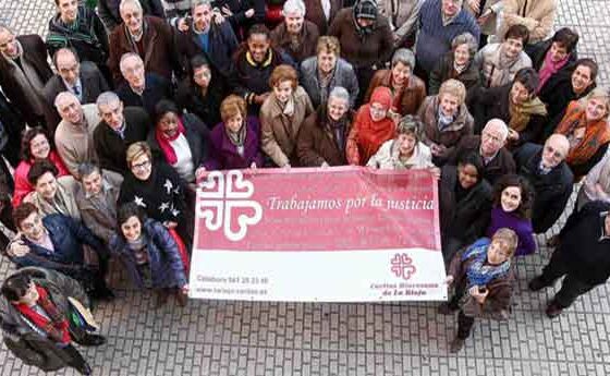 Càritas espanyola rep el premi Institució del Defensor del Poble