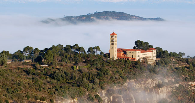 Diumenges de música i silenci al monestir de Sant Benet de Montserrat