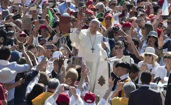 El Papa exalta "l'Esperit que bufa i mou l'Església com una nau"