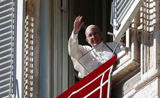 El Papa fa una crida mundial a "acollir i escoltar els refugiats per convertir-nos