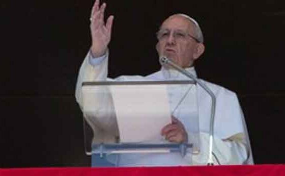El Papa invita els creients a "oferir gestos de solidaritat i acollida"