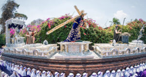 El Vaticà proposa traslladar a setembre les processons de Setmana Santa