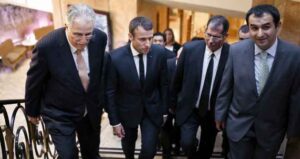 Els polítics han de saber dimitir per assumir responsabilitats