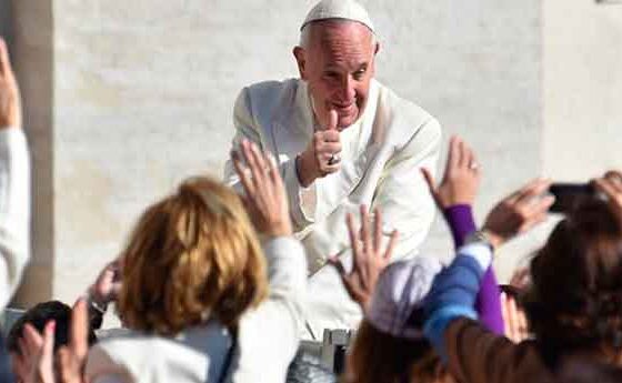Francesc avisa sobre "els donatius a l'Església tacats amb sang de persones explotades