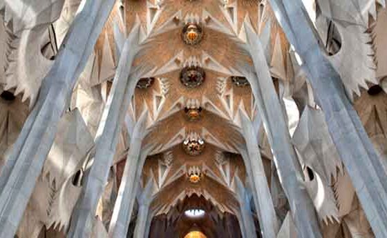 La Sagrada Família presenta a Palma una exposició itinerant sobre la basílica