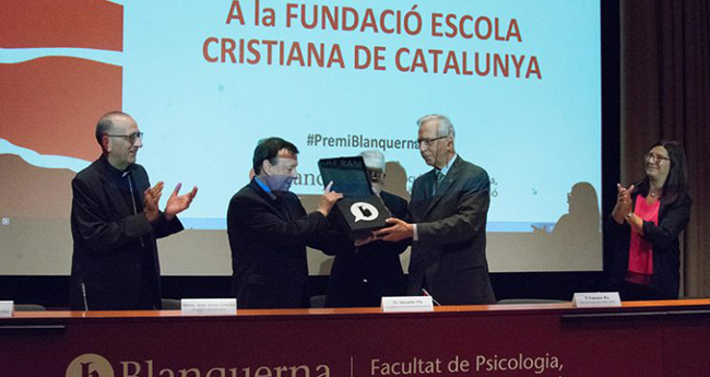 La gratuïtat educativa és un dret de les famílies