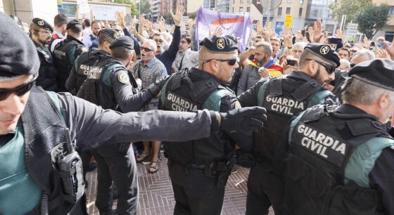 La jornada de l'1-O a Catalunya: "És lamentable aquesta violència"
