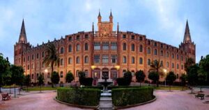 Llenties solidàries a Jesuïtes Sarrià-Col·legi Sant Ignasi