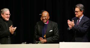 Lliurament del Premi Internacional Catalunya a l'arquebisbe Desmond Tutu