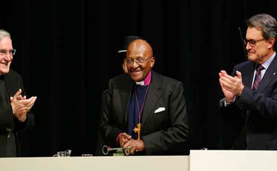 Lliurament del Premi Internacional Catalunya a l'arquebisbe Desmond Tutu