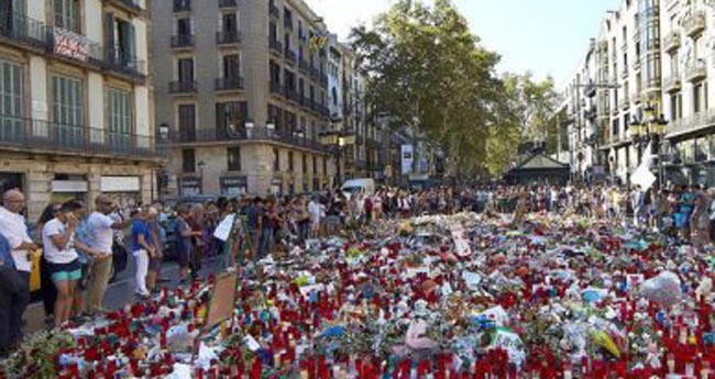 Memòria de les víctimes dels atemptats de Barcelona i Cambrils