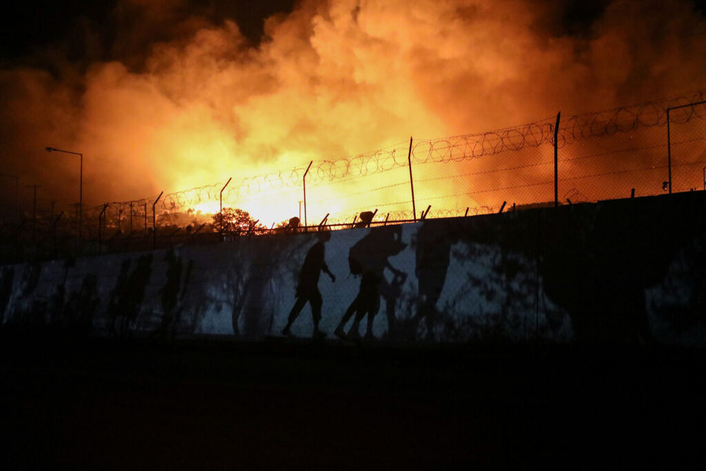 Migra Studium exigeix a les administracions que acullin un nomnbre significatiu de les 13.000 persones atrapades a Lesbos