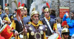 Presentació dels actes del 75è aniversari dels Manaies de Girona