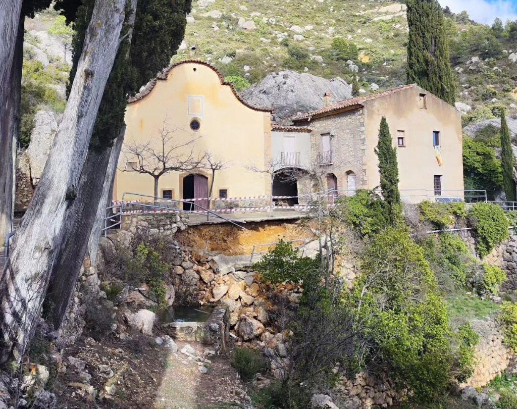 Cornudella ermita