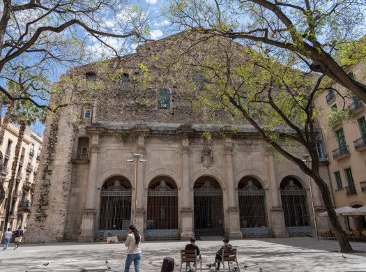 Així es va forjar la visita de Lleó XIV al cor del Raval: “El vam convidar quan encara era cardenal”